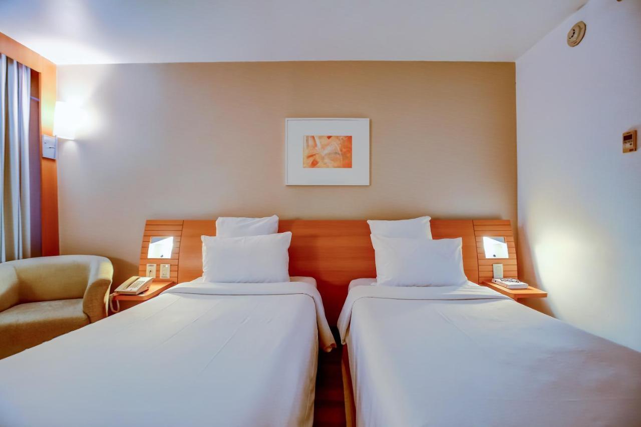 Novotel Rj Santos Dumont Рио-де-Жанейро Экстерьер фото